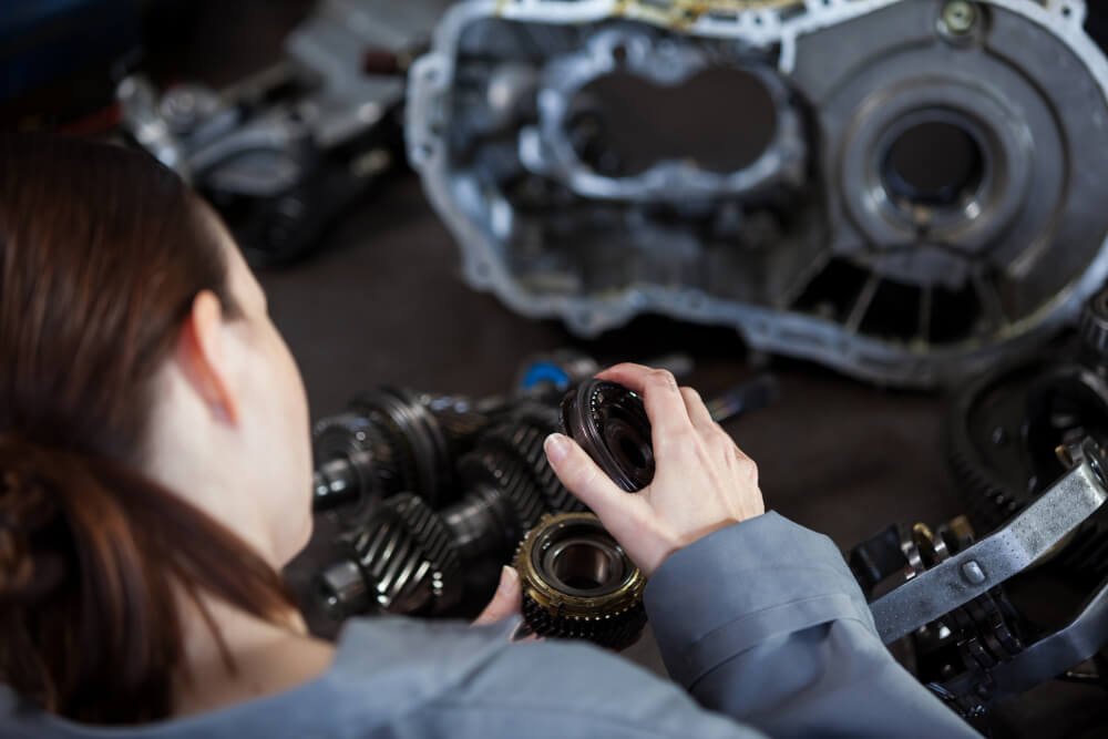Superchargers – Enhancing Engine Power Turbochargers and Superchargers – Enhancing Engine Power