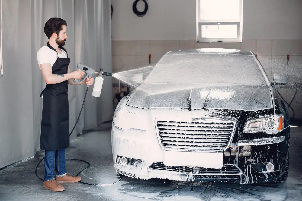 Ultimate Guide to Keeping Your Car Shiny with Expert Car Wash Tips
